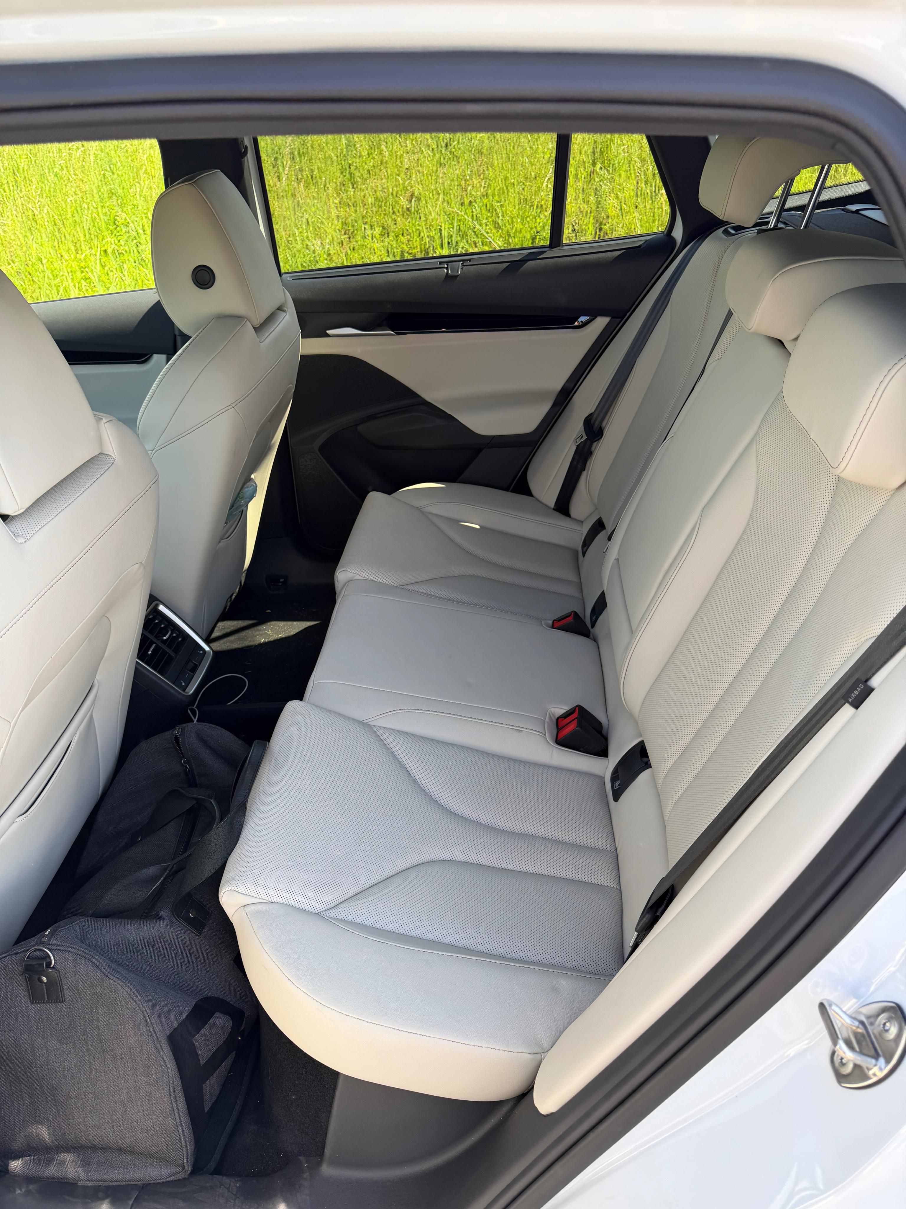 Škoda Enyaq iV, 85x Laurin Klement - fotka 6