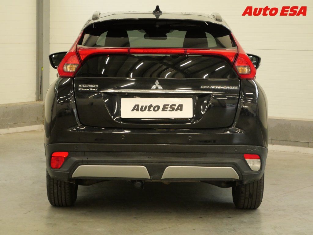 Mitsubishi Eclipse Cross, 1-5t-mivec,1.maj,ČR - fotka 5