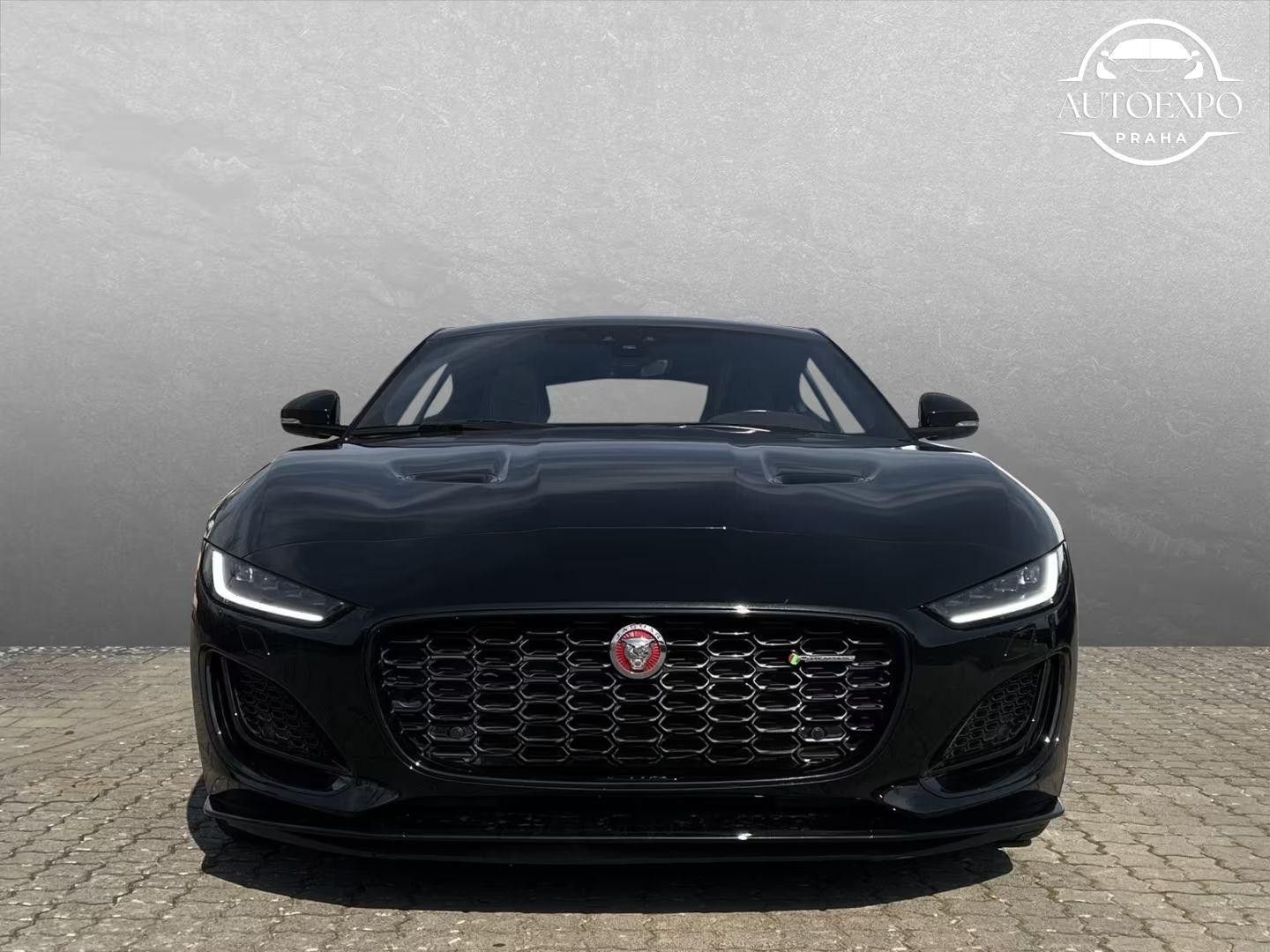 Jaguar F-Type, P 450 Coupe R-Dynamic - fotka 5