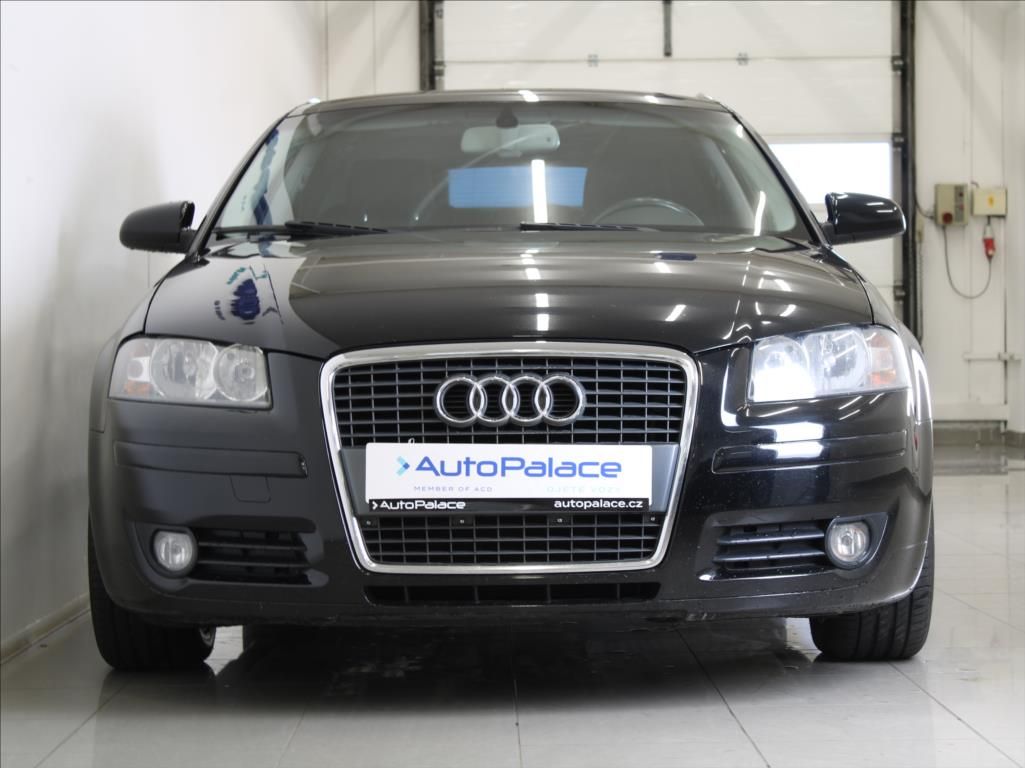 Audi A3, 2,0 FSi 110kW Panorama Rozvody - fotka 2