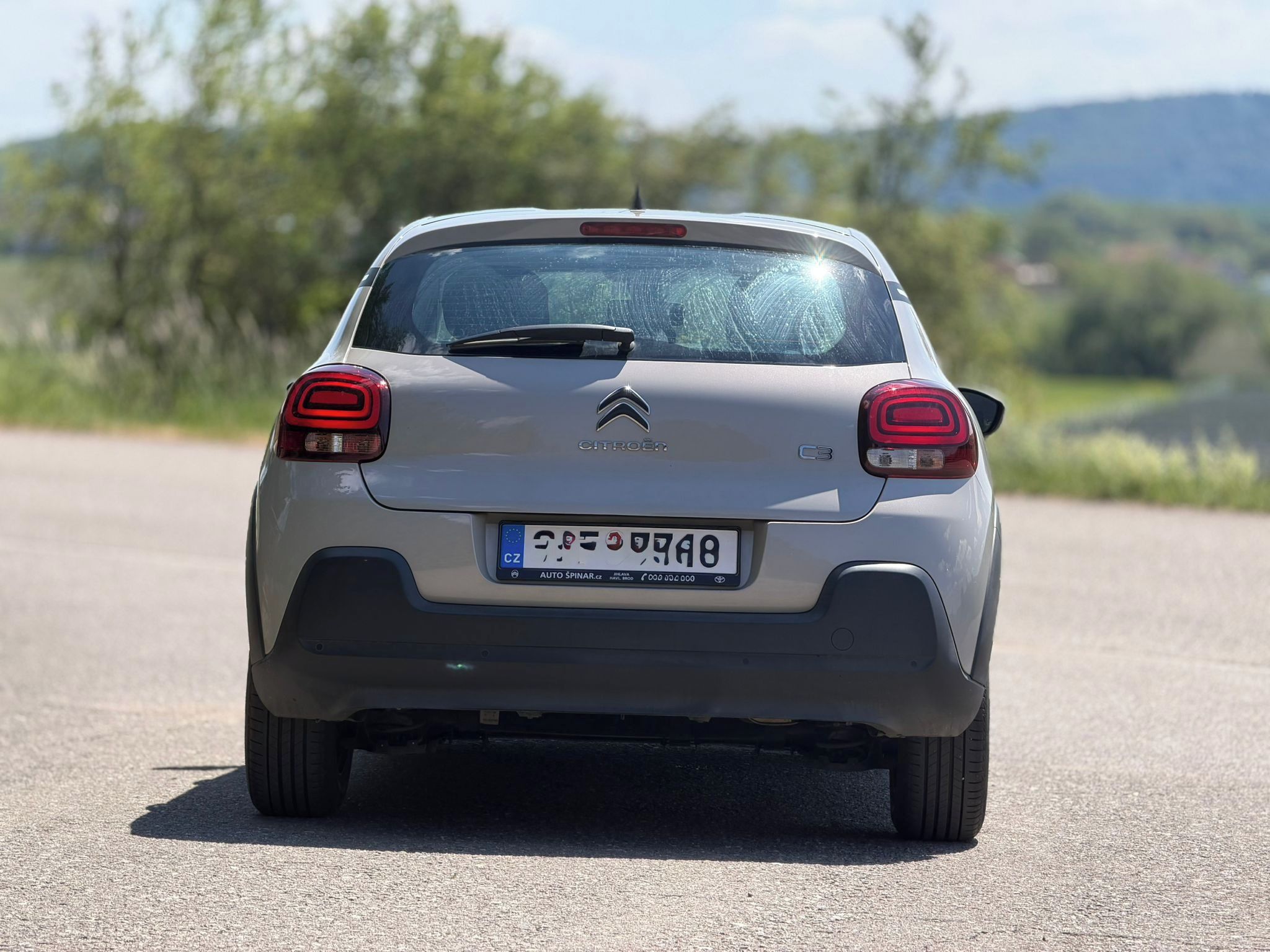 Citroën C3, 1.2 PureTech 83 - v záruce - fotka 5
