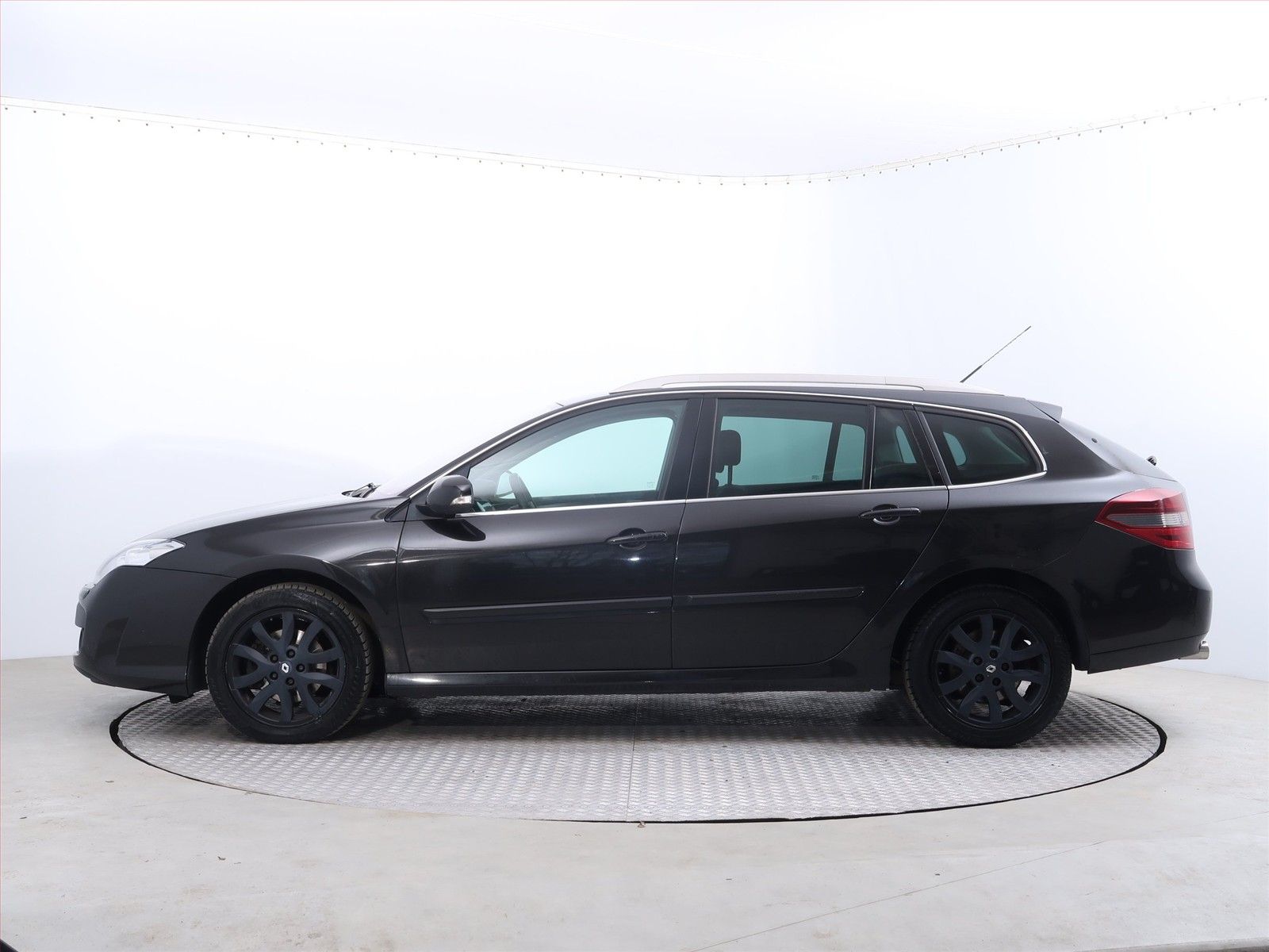 Renault Laguna, 2.0 dCi, Automat, po STK - fotka 3