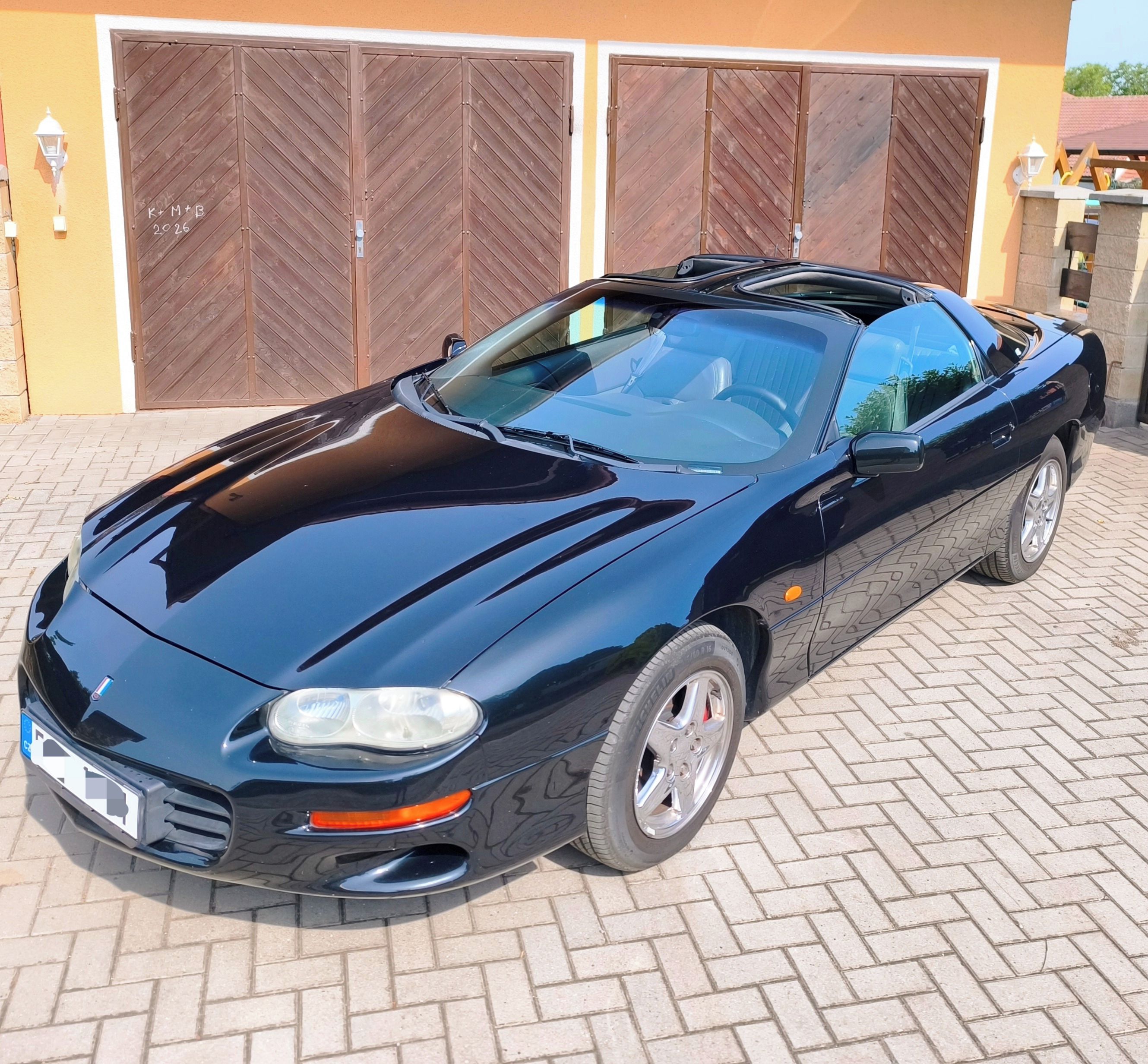 Chevrolet Camaro, Chevrolet Camaro 3,8 V6 Targa - fotka 4