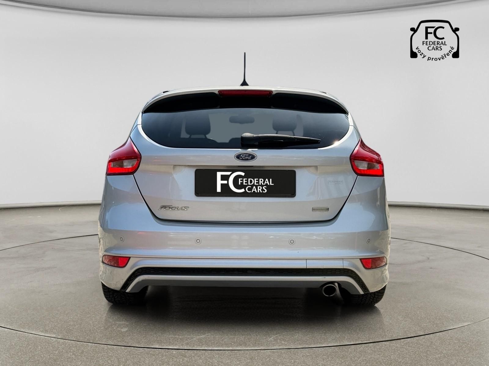Ford Focus, ST-Line 1.5 EcoBoost 110kW - fotka 4