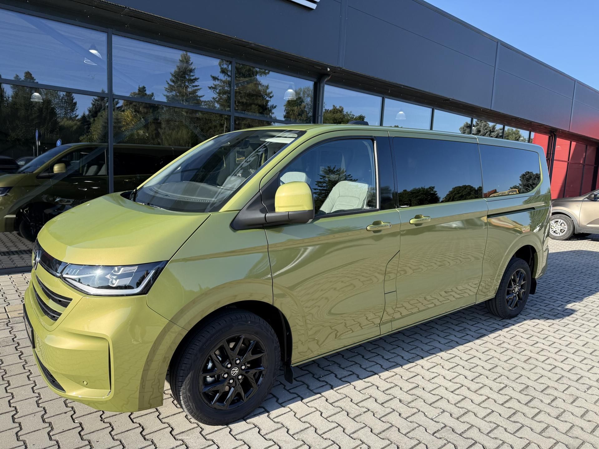 Volkswagen Caravelle, 2.0TDI 125kW 8AUT DR ACC IQ!!! - fotka 3