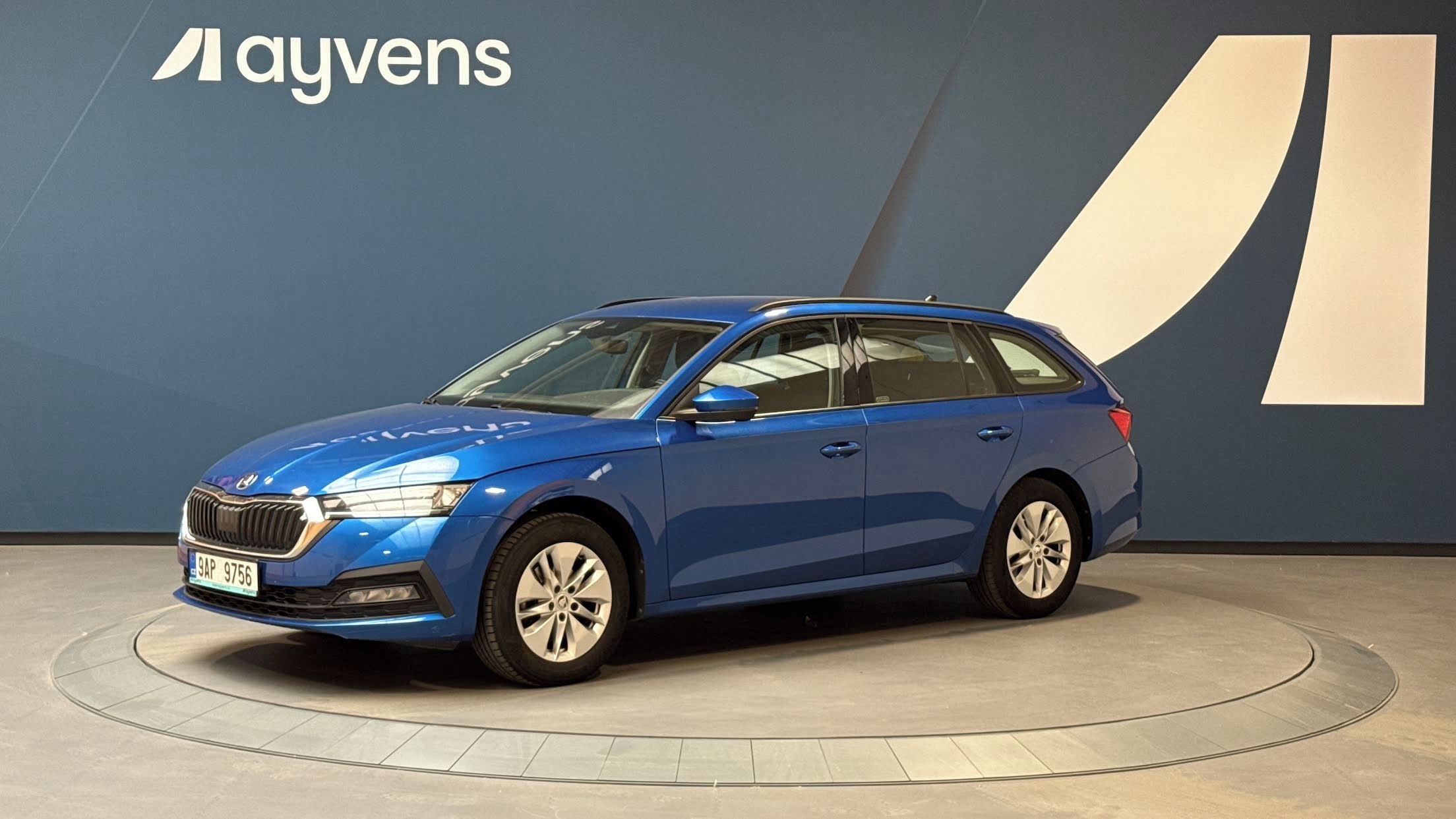 Škoda Octavia, 2.0 TDI 85kW Ambition Combi - fotka 4