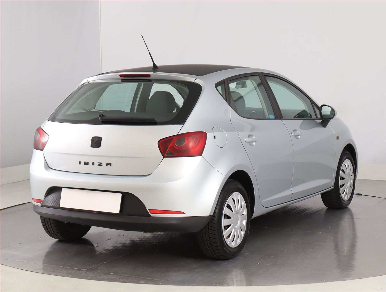 Seat Ibiza, 1.4 16V, Serv.kniha, po STK - fotka 5
