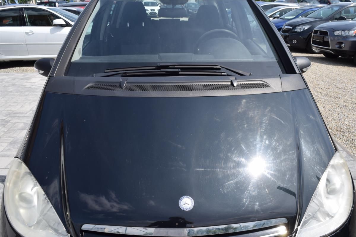 Mercedes-Benz Třídy A, 1,5 i 70KW KLIMA BEZ KOROZE! - fotka 3