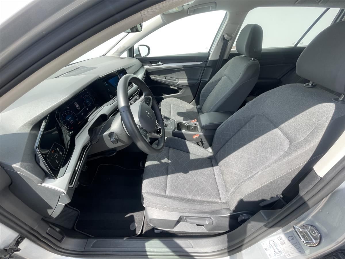 Volkswagen Golf Variant, 1,5 TSI Life KESSY+KAMERA - fotka 4