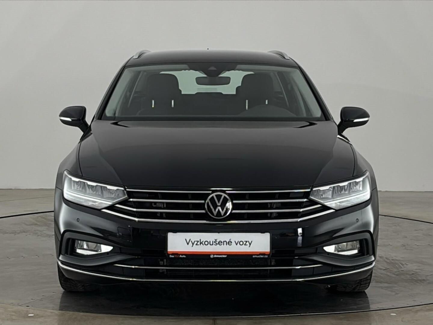 Volkswagen Passat, 1.5 TSI / 110 kW Elegance DSG - fotka 4