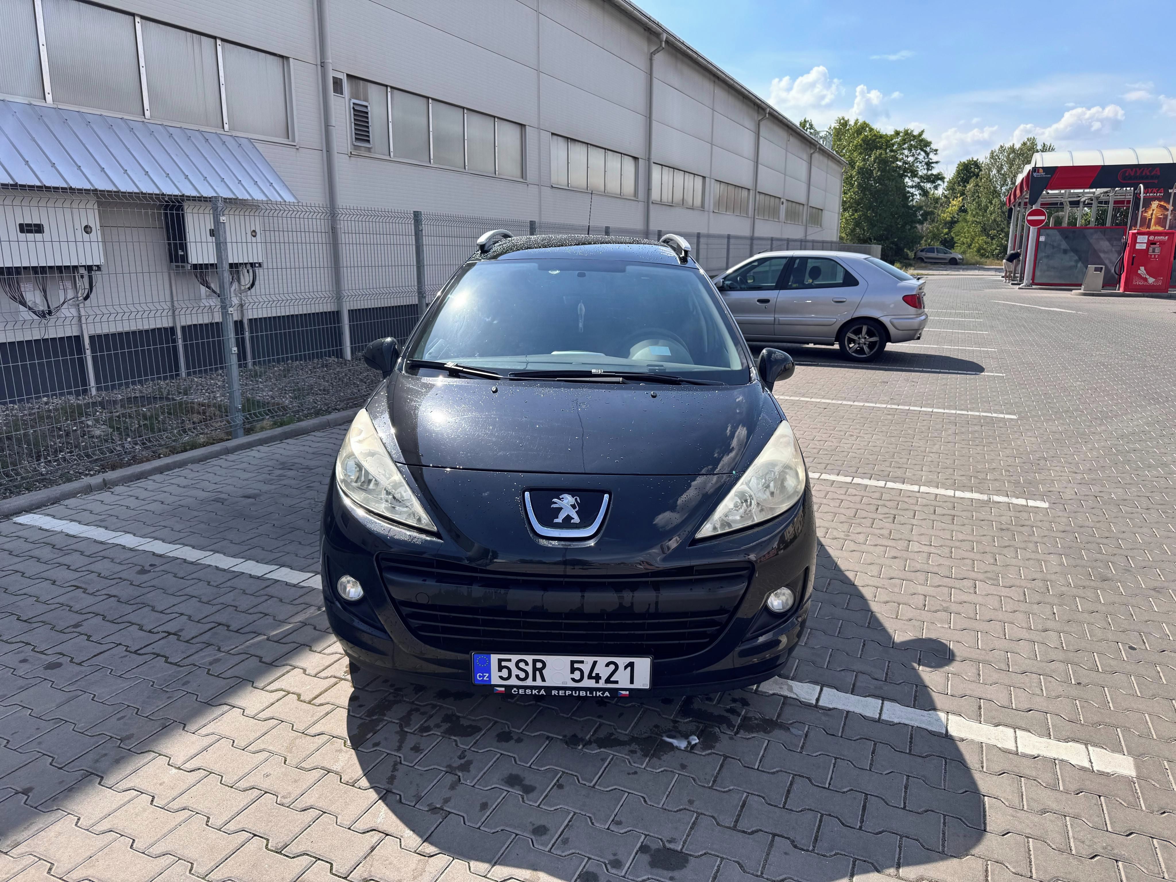 Peugeot 207, SW 1.4i, PANORAMA, SERVISKA - fotka 2