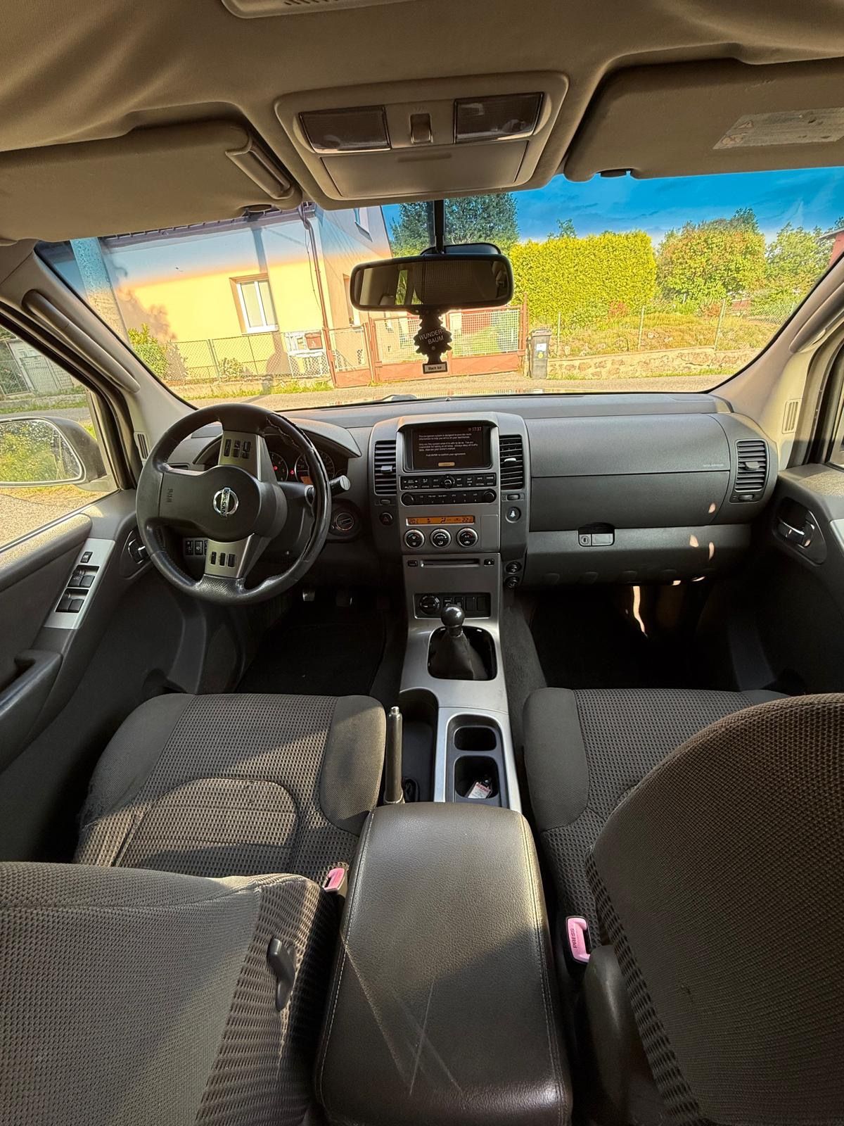 Nissan Pathfinder - fotka 6