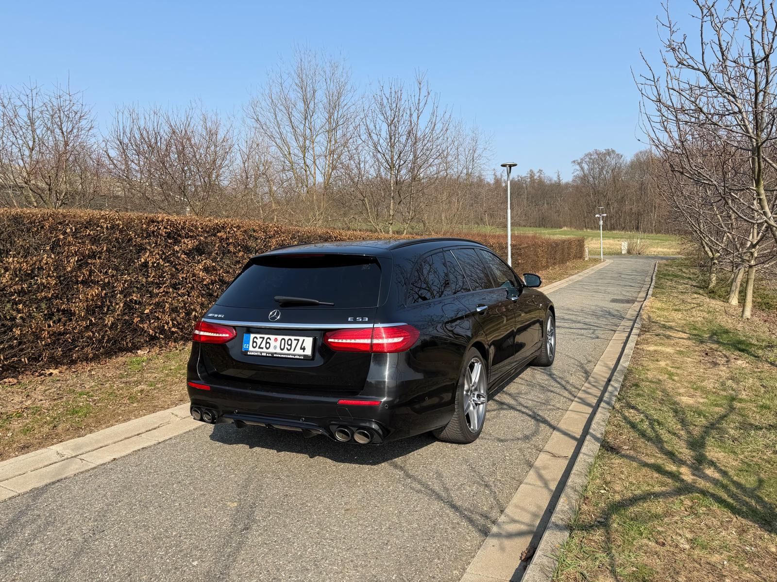 Mercedes-Benz Třídy E, AMG E 53 4MATIC+ - fotka 2