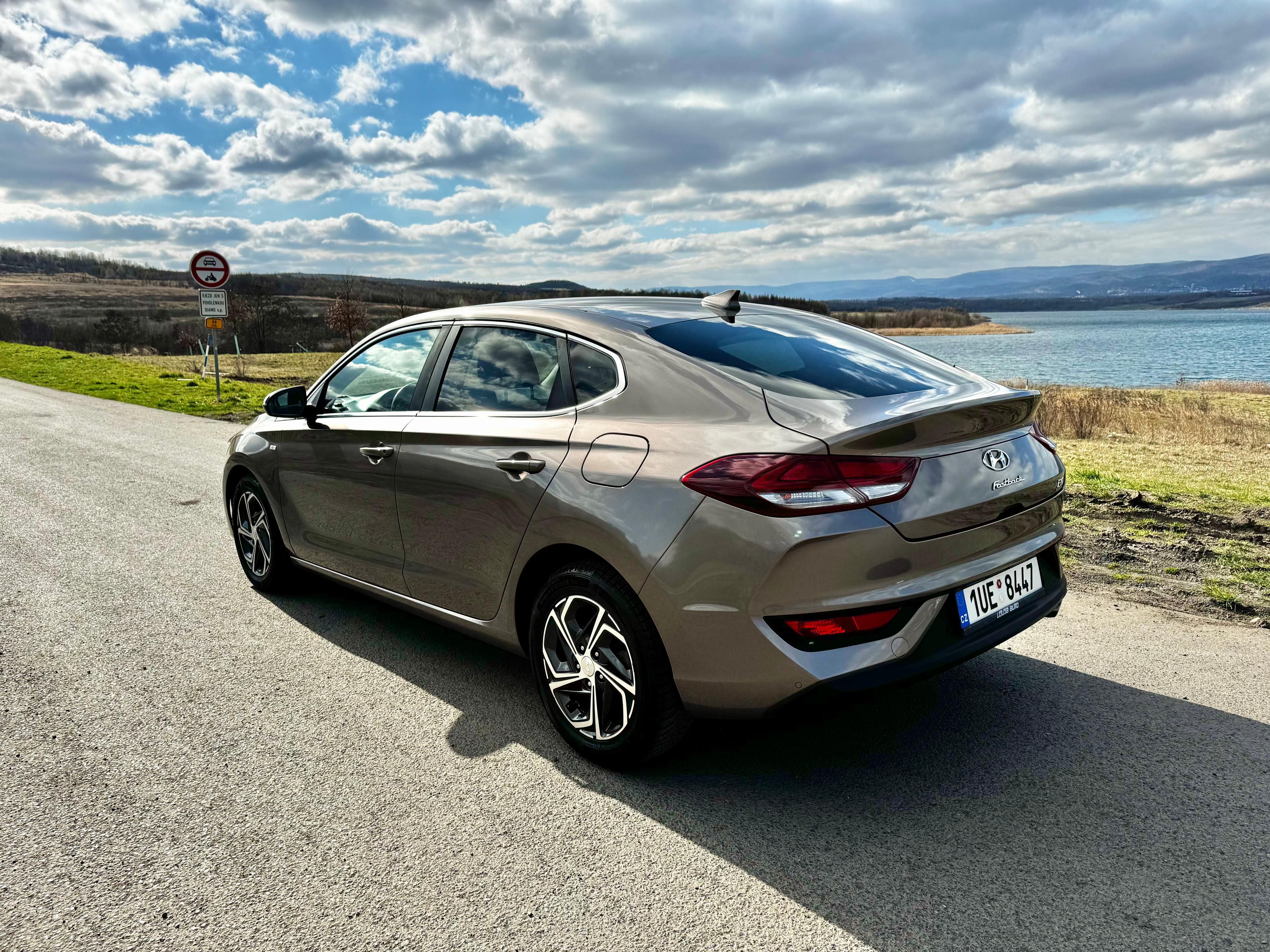 Hyundai i30 - fotka 3