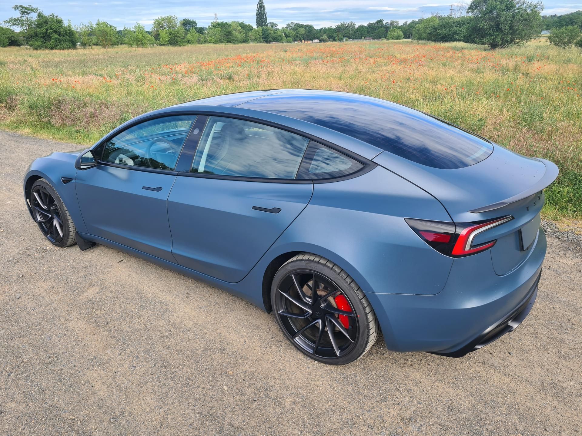Tesla Model 3, Performance Highland - fotka 5