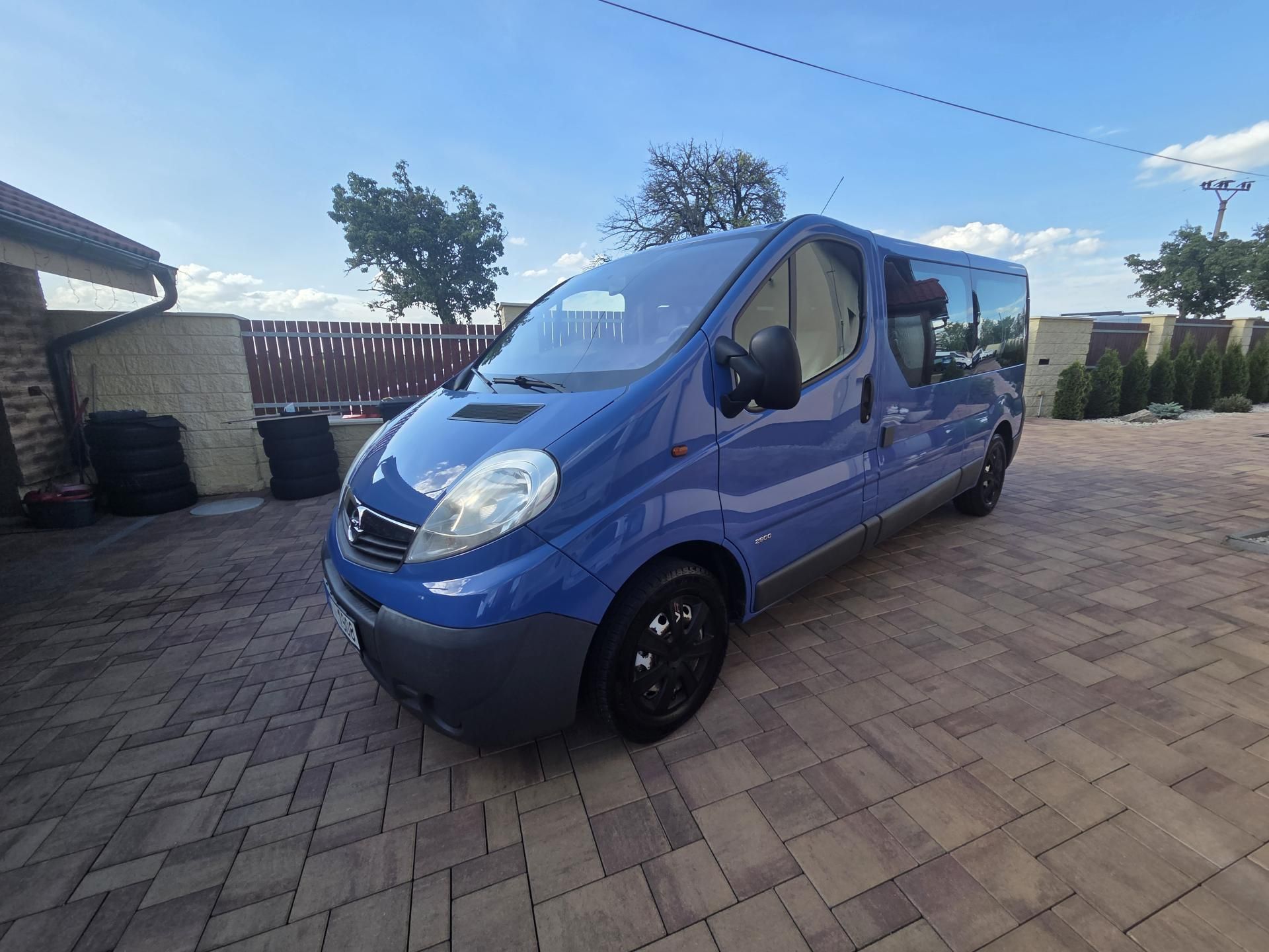 Opel Vivaro, 2.0CDTI  L2H1 9Míst