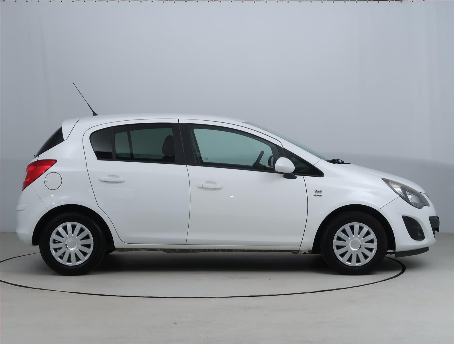 Opel Corsa, 1.2, Serv.kniha, Klima - fotka 6