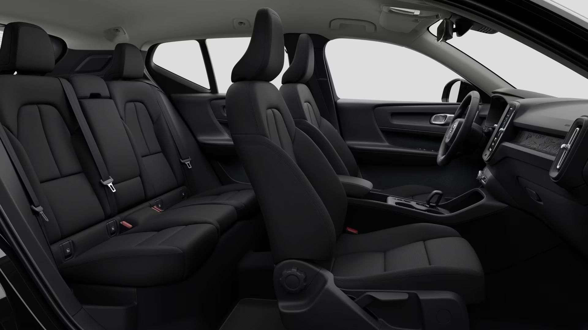 Volvo XC40, B3 AUT ESSENTIAL - fotka 4