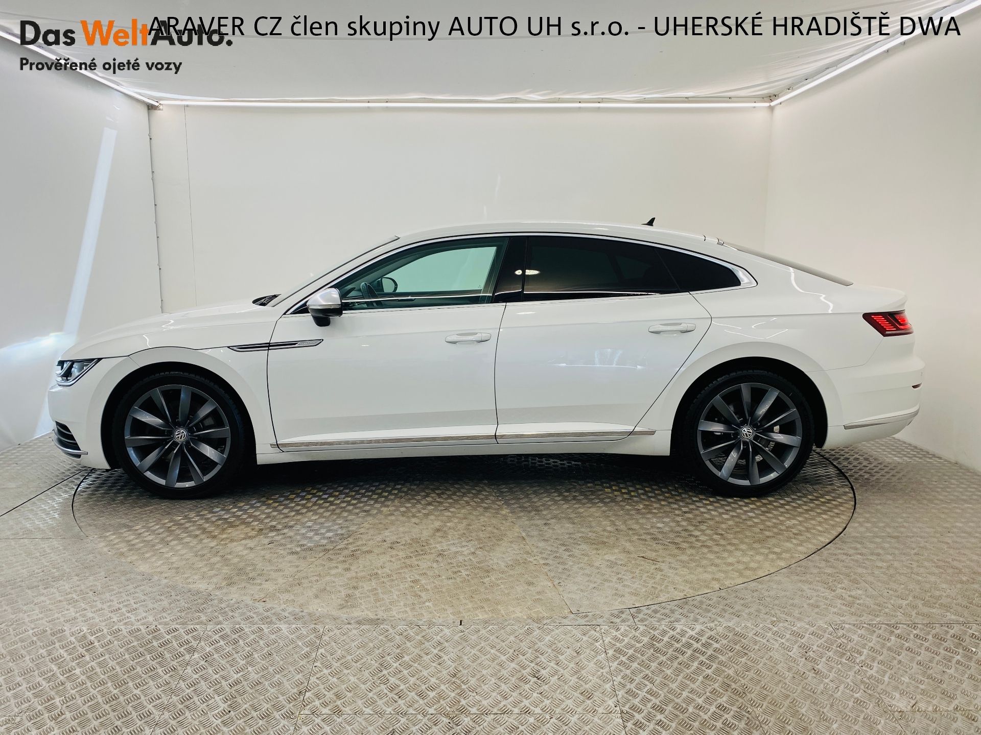 Volkswagen Arteon, 2.0 BiTDI DSG 4Motion Elegance - fotka 3
