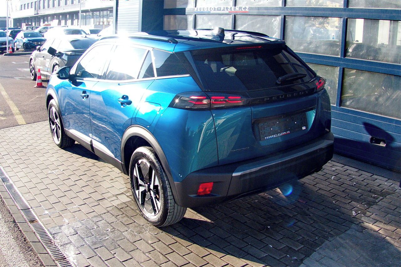 Peugeot 2008, ALLURE Turbo 100 MAN6 - fotka 2