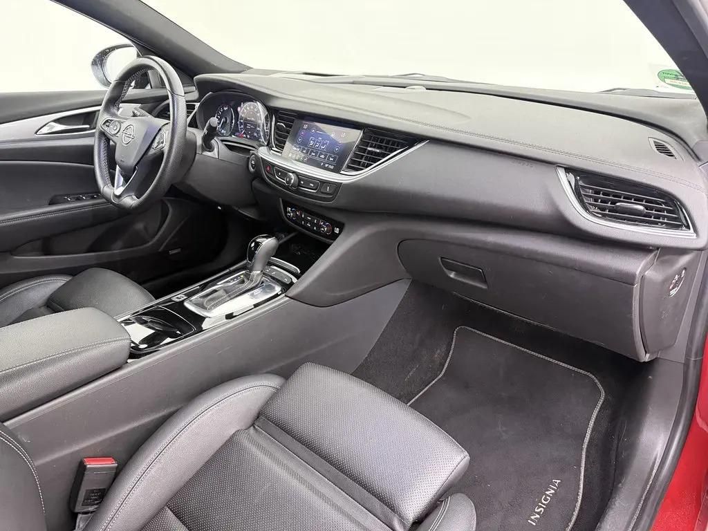 Opel Insignia, 2.0T 147kW Aut.ULTIMATE DPH TZ - fotka 4