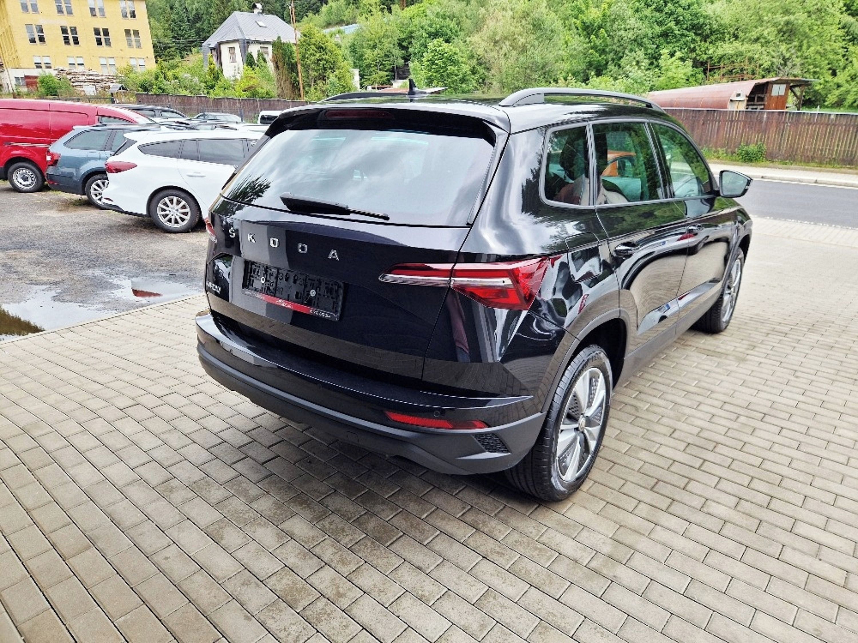 Škoda Karoq, 1.5 TSi (110 kW), DSG, LED - fotka 4