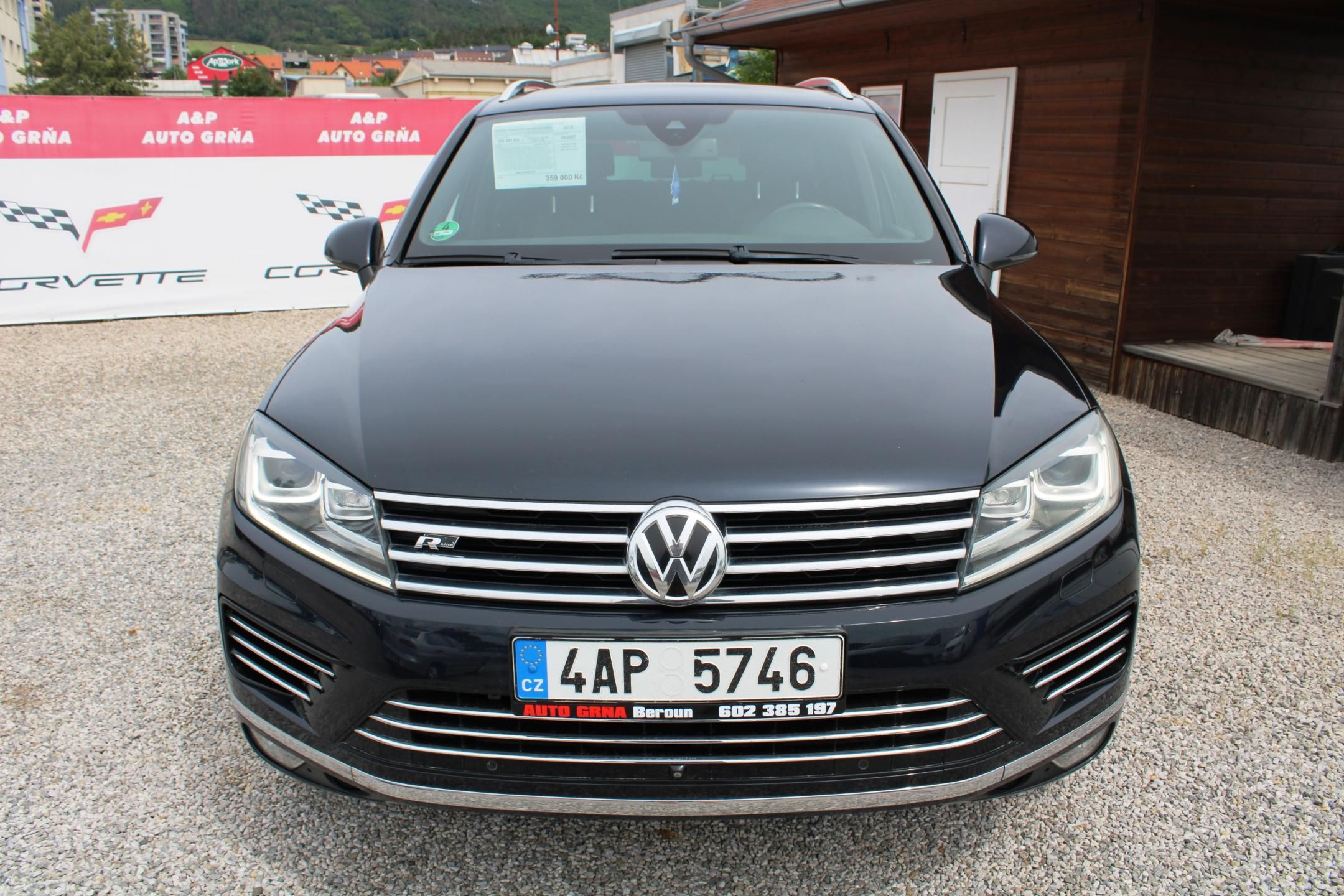 Volkswagen Touareg, 3,0TDI R LINE KŮŽE NAVI XENON - fotka 2