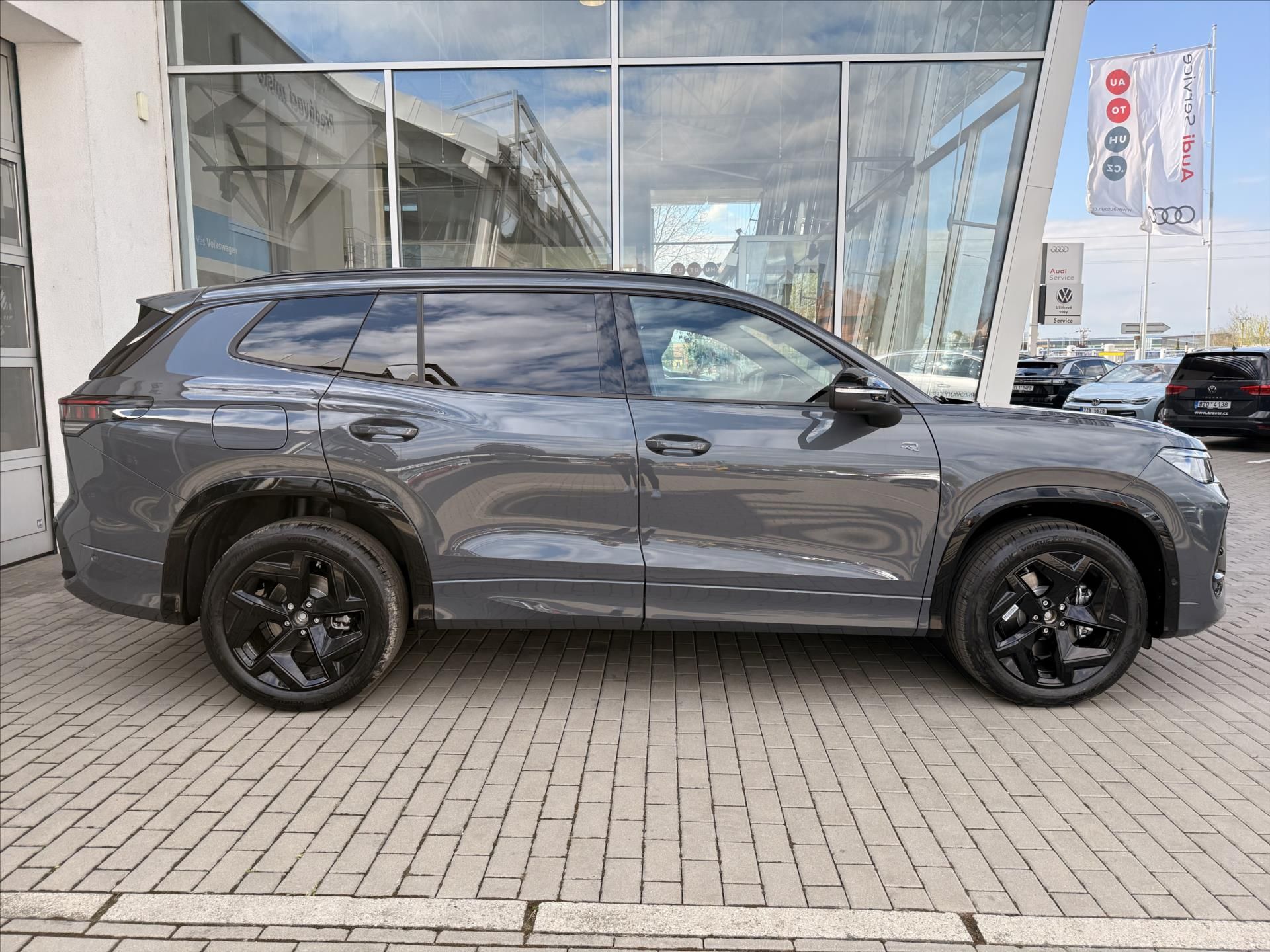 Volkswagen Tayron, 2,0 TSI 150 kW 4MOT  R-Line - fotka 4