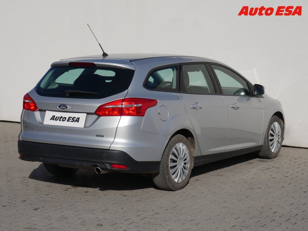 Ford Focus, 1.5EB,1.maj,AC - fotka 4