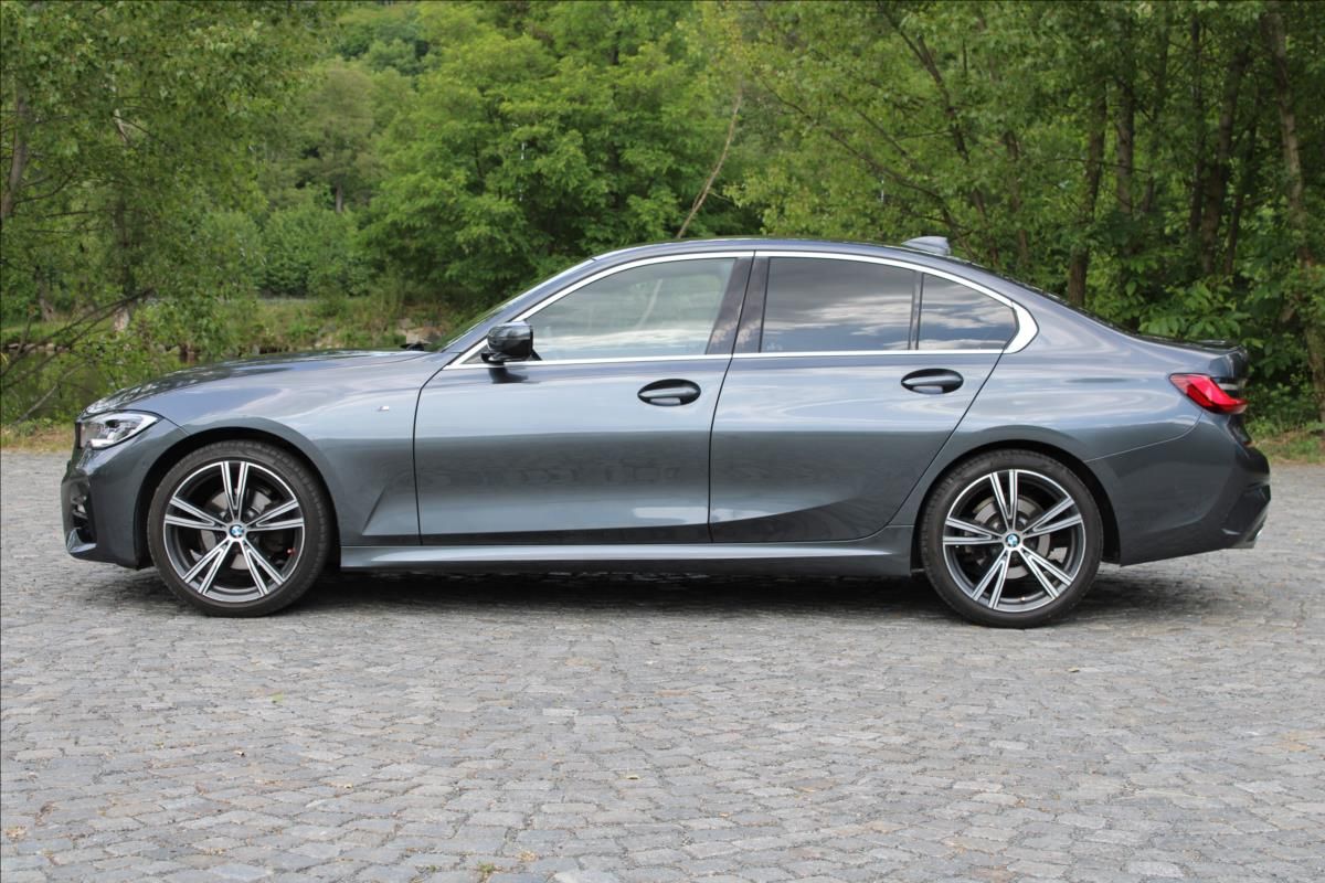 BMW Řada 3, 320xd / M-PAKET / HUD / CZ - fotka 6