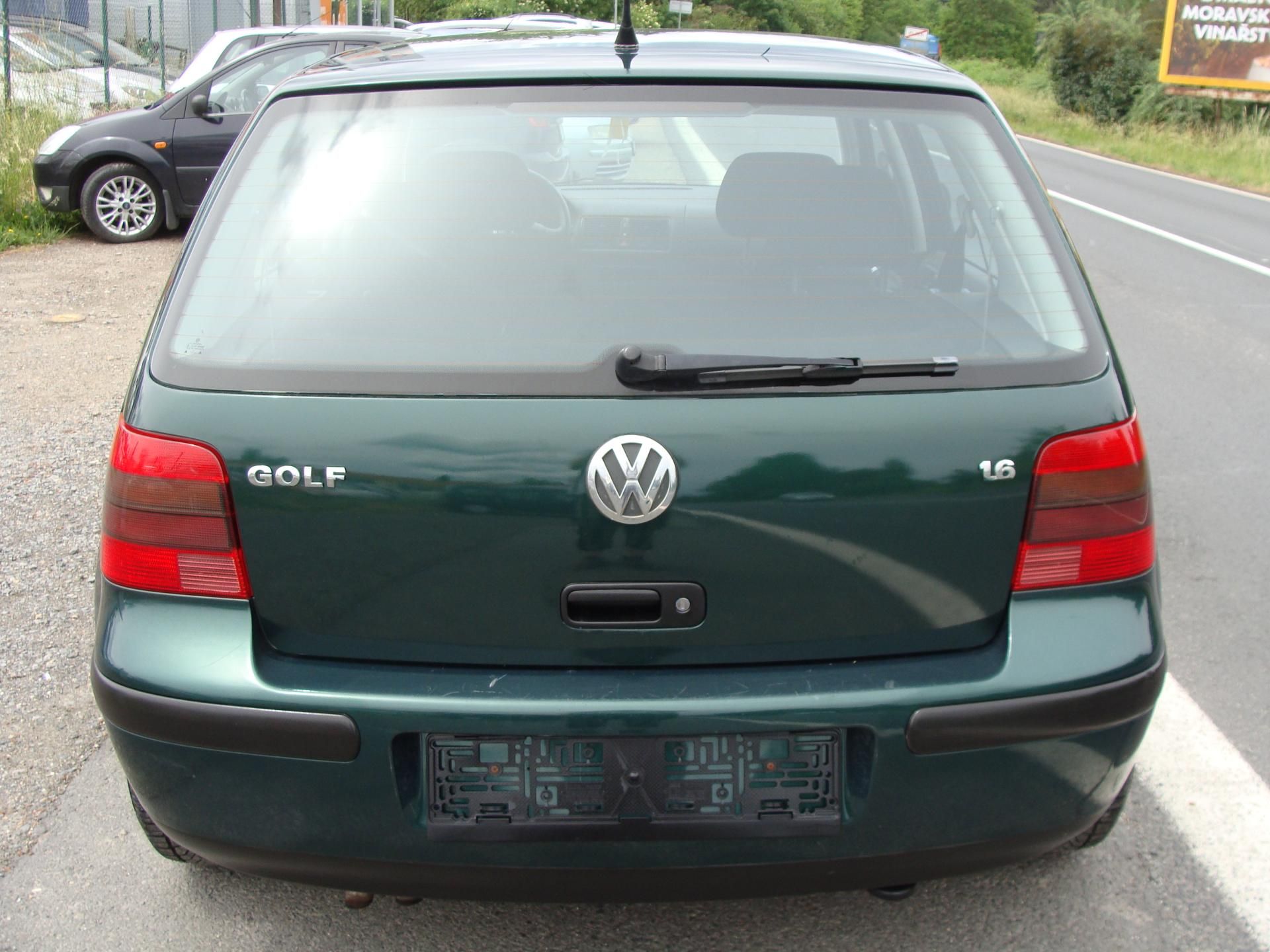 Volkswagen Golf, 1.6i Automat, 165000 km - fotka 5