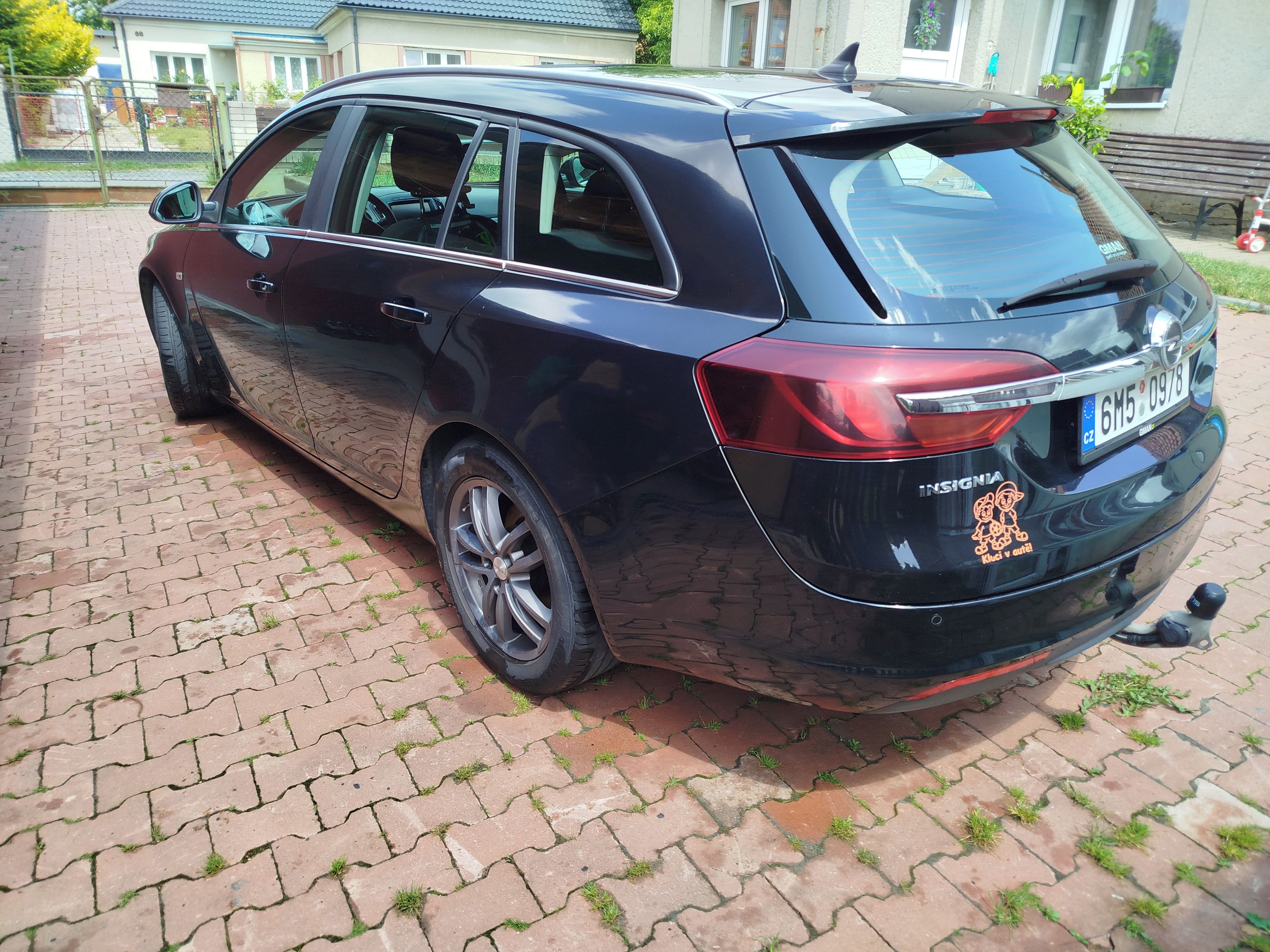 Opel Insignia, Opel Insignia combi serviska - fotka 5