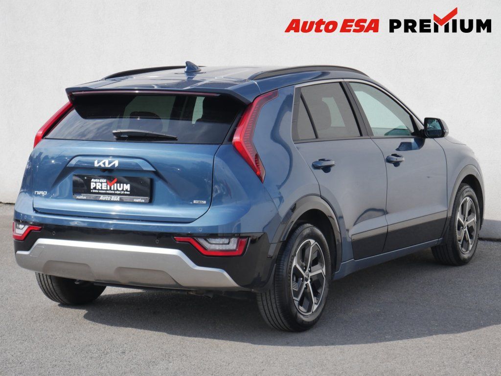 Kia Niro, 1.6 GDI,ČR,AT,AC - fotka 4