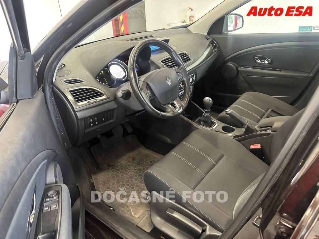 Renault Mégane, 1.6i,1.maj - fotka 3