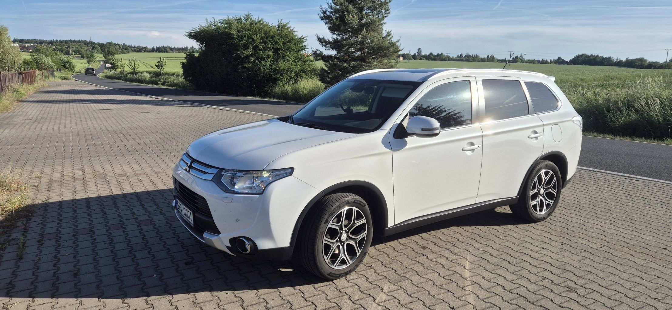 Mitsubishi Outlander, Mitsubishi Outlander 2.2 DI-D