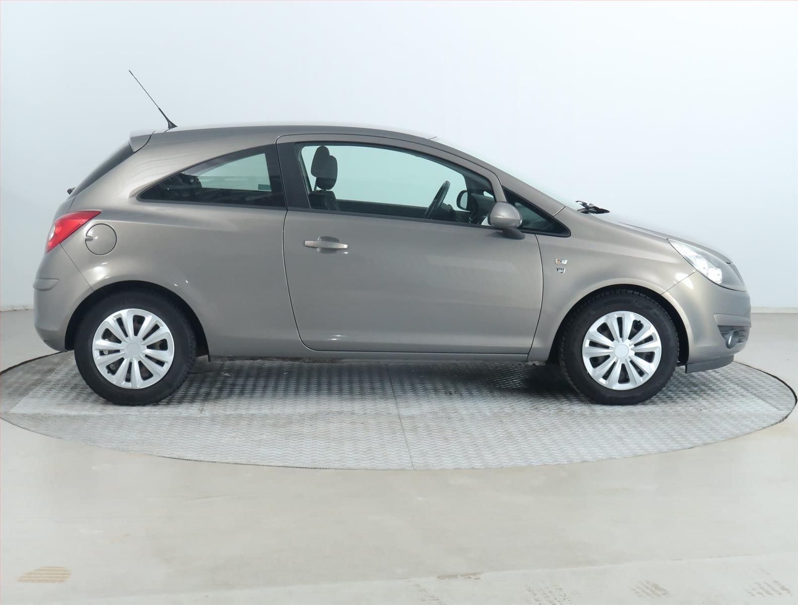 Opel Corsa, 1.2, Automat, Serv.kniha - fotka 6
