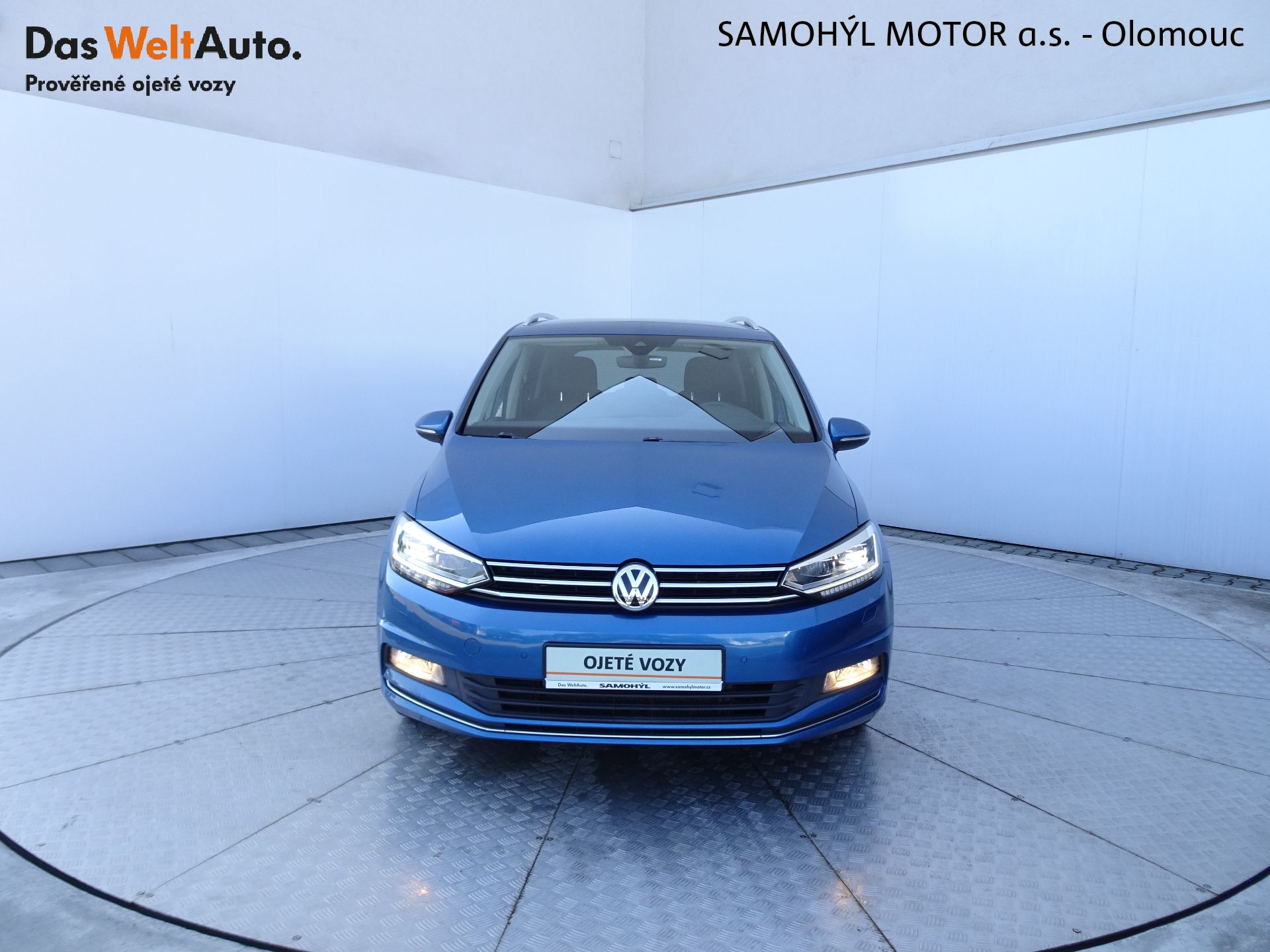 Volkswagen Touran, 2.0TDI DSG Highline - fotka 4