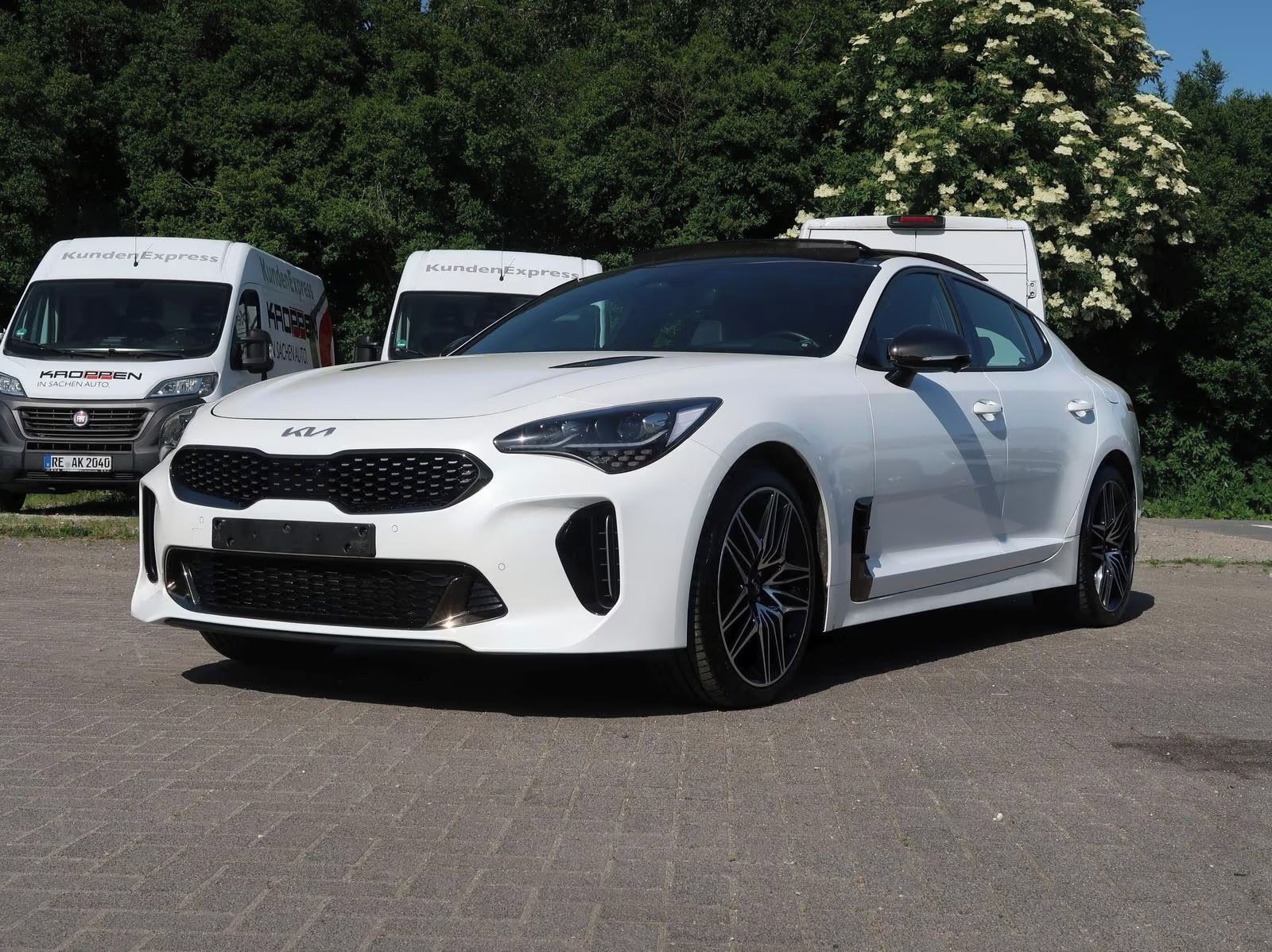 Kia Stinger, 3.3T AWD AT8 GT*CAM*NAVI