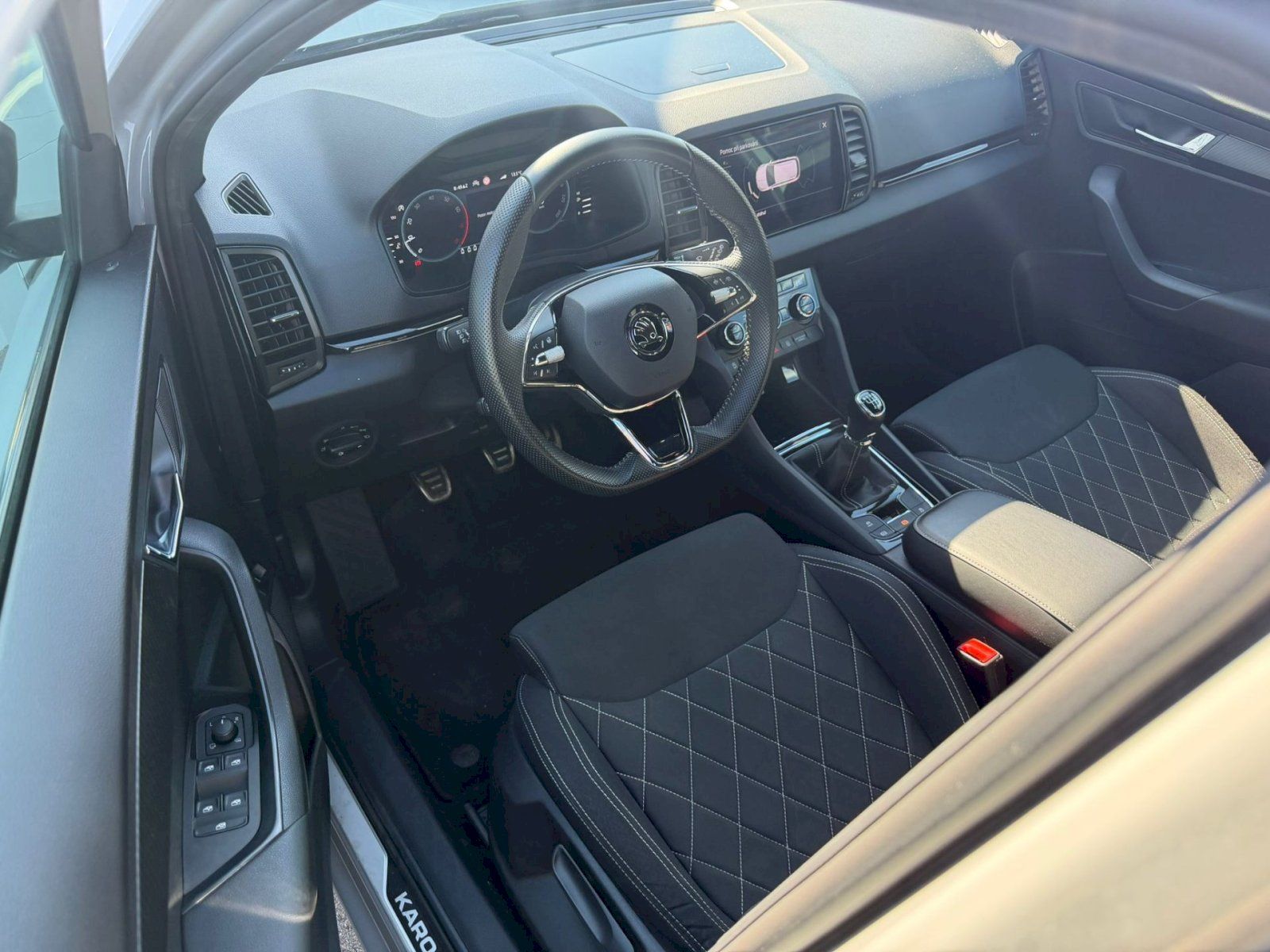 Škoda Karoq, SportLine 1,5 TSI 110 kW 6° MP - fotka 6