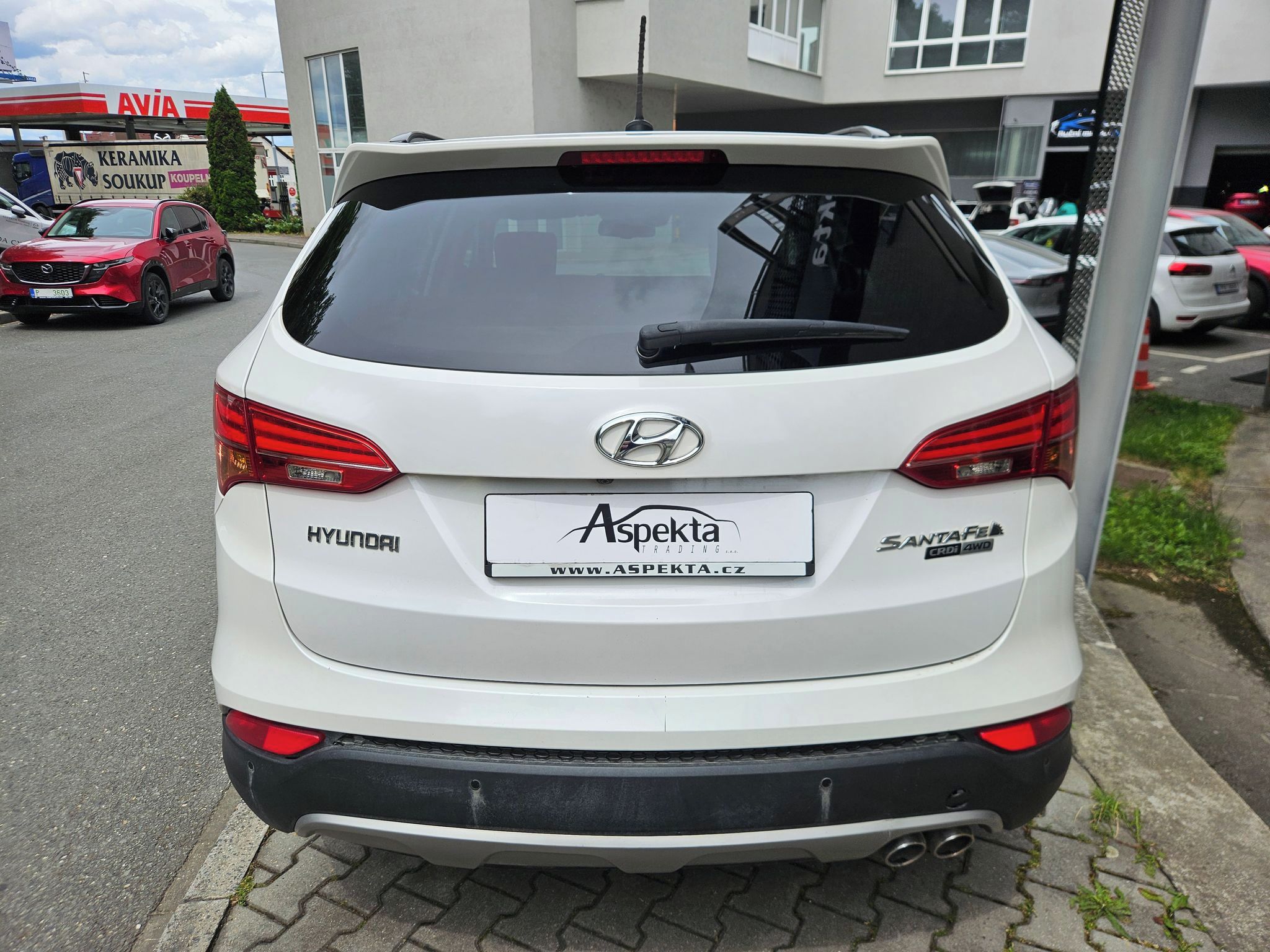 Hyundai Santa Fe, 2.2CRDi Premium,serv.kn.,1.maj - fotka 4