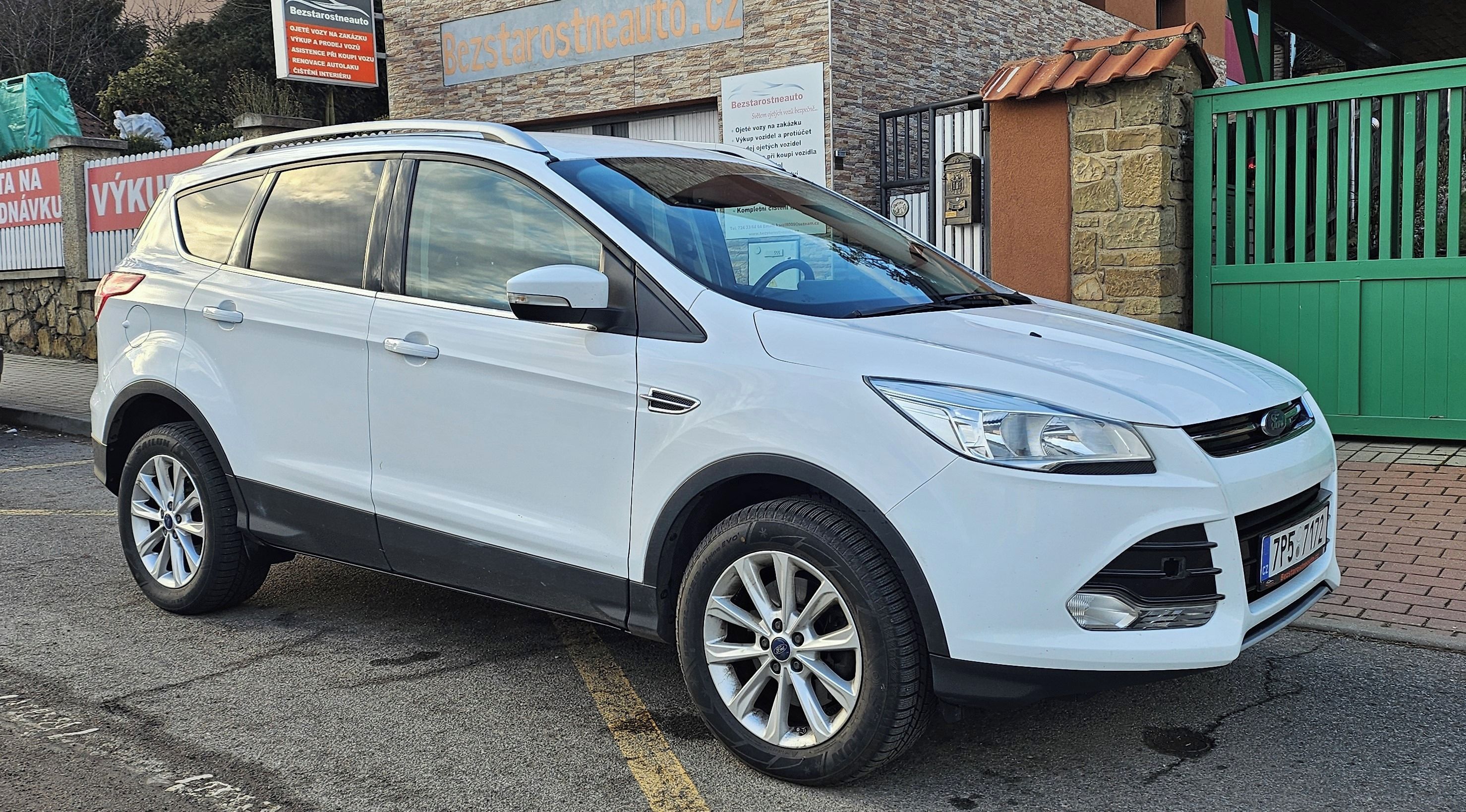 Ford Kuga, po velkém servisu, 4x4 - fotka 2