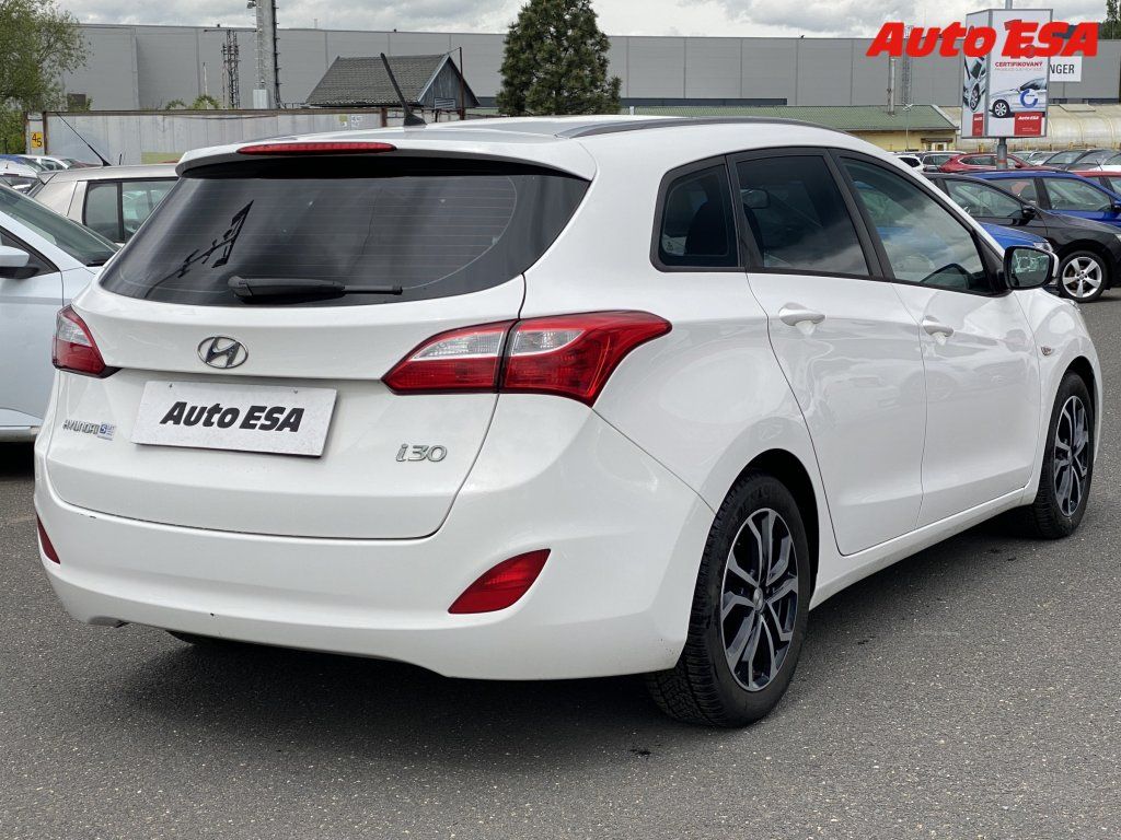 Hyundai i30, 1.6CVVT - fotka 4