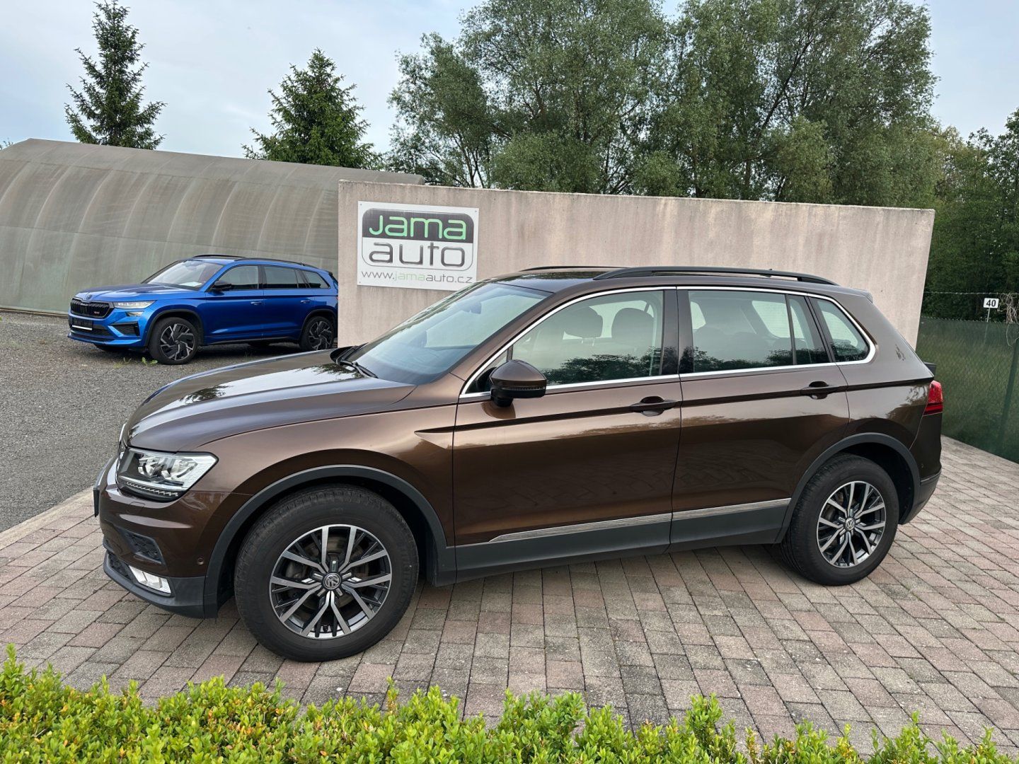 Volkswagen Tiguan, 2,0TDI 110kW DSG 4x4 TAŽNÉ LED - fotka 3