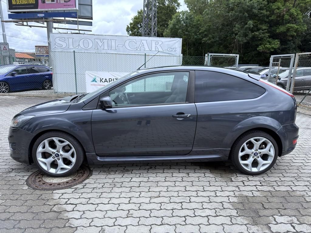 Ford Focus, ST 2.5i 166 kW - fotka 3