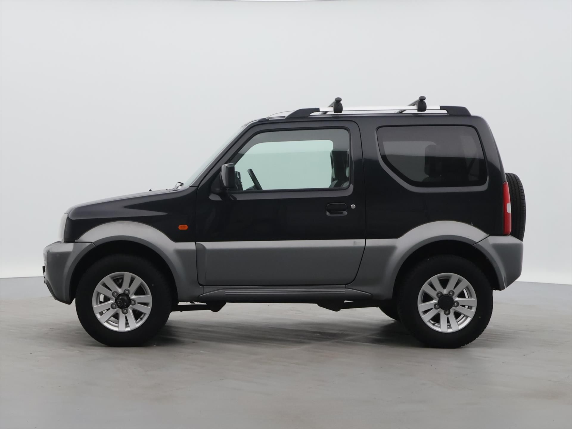 Suzuki Jimny, 1,3 JLX 92kW Klima 4x4 - fotka 4