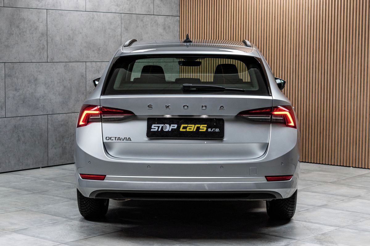 Škoda Octavia, 2.0TDi*AMBITION*DPH*SERVIS - fotka 5