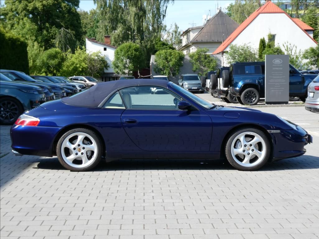 Porsche 911, 3,6 Carrera 4 Cabrio,4x4,Autom - fotka 6