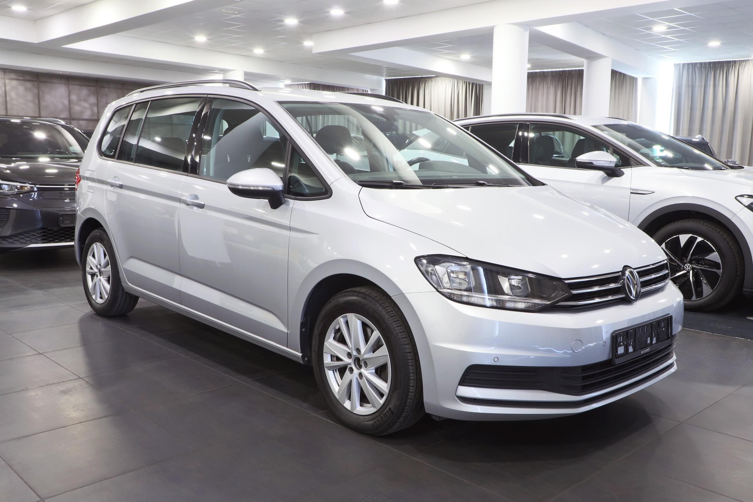 Volkswagen Touran, 2.0 TDI 90kW / ALU 16''