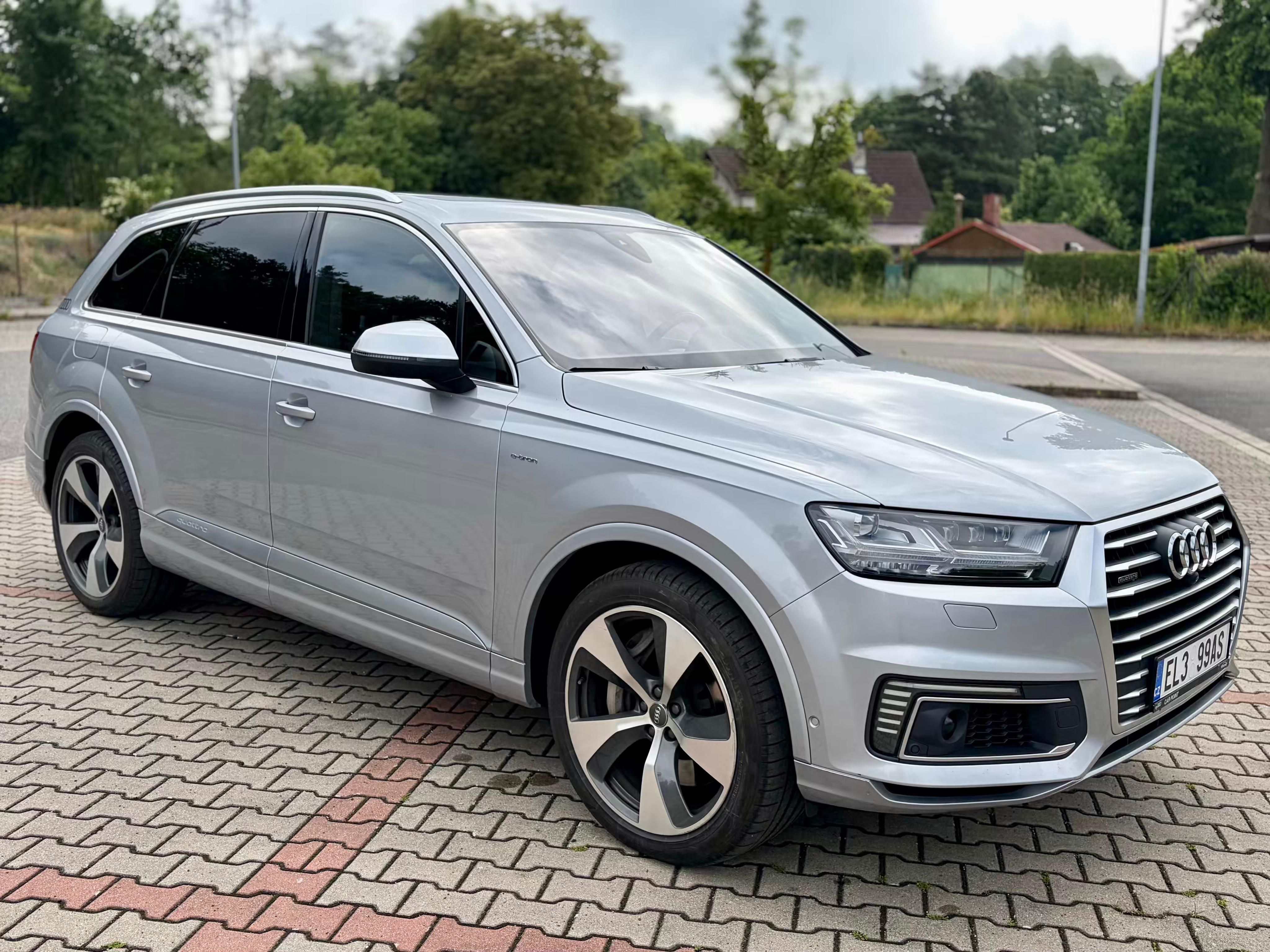Audi Q7, S line, B&O, Matrix, tažné - fotka 6