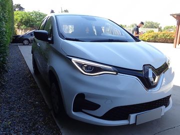 52 kWh